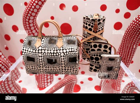 artiste japonaise louis vuitton|louis vuitton japanese collection.